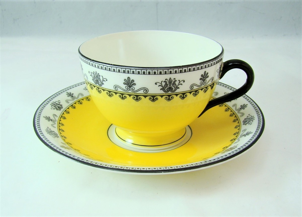 Aynsley 3268 (Art Deco Yellow/Black/White) Cup & Saucer Set(s) | eBay