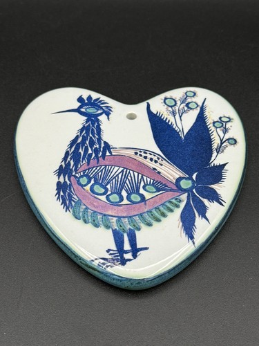 Marianne Johnson Signed Royal Copenhagen Denmark Fajance Peacock Heart Trivet - Picture 3 of 5