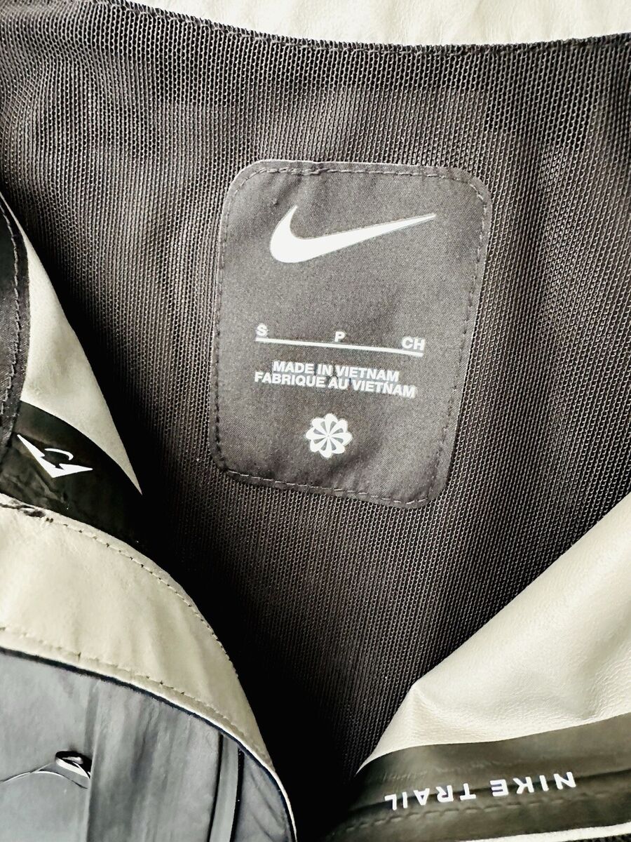 Size S - Nike Trail 'Cosmic Peaks GORE-TEX INFINIUM Running Size S - Nike Trail 'Cosmic Peaks GORE-TEX INFINIUM Running