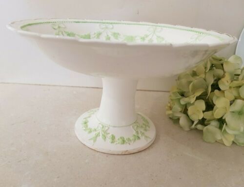 Vintage Pedestal Dish/bowl with raised Mint Green Flowers & Berries. - Picture 1 of 7