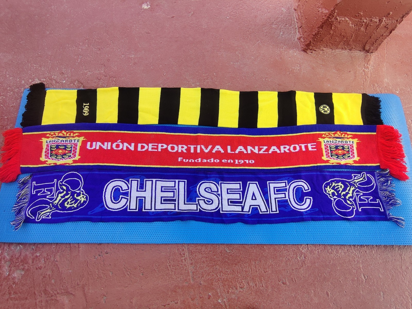 bufandas de fútbol Borussia,Málaga, Liverpool,GKS, Chelsea, Atlético,Galatasaray