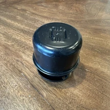 New NOS Oil Fill breather cap with clip - Fits many brands - IH-406D