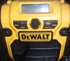 DeWalt Job Radio DCR018 18V/20V MAX/12V MAX Compact Worksite