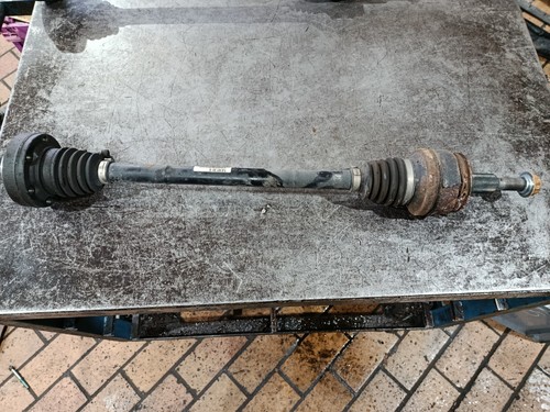 Original VW Touareg 7L 2.5 TDI Antriebswelle Gelenkwelle hinten links 7L6501201B