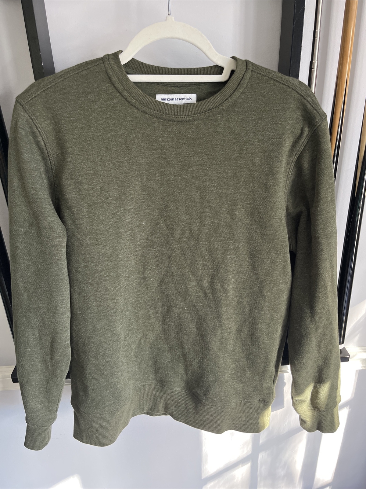 Amazon Essentials Men's Size Small Olive- Heather… - image 1
