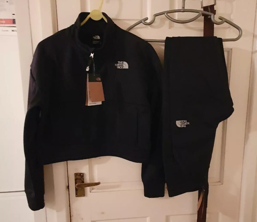 Woman The North Face Tracksuit Cropped Tracksuit Size Medium paid