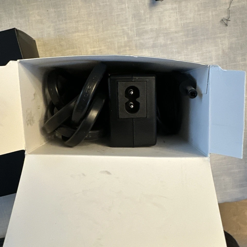 4K UHD Boss S7 Projector - , Check Description for 3 extra addons - Image 4 of 4