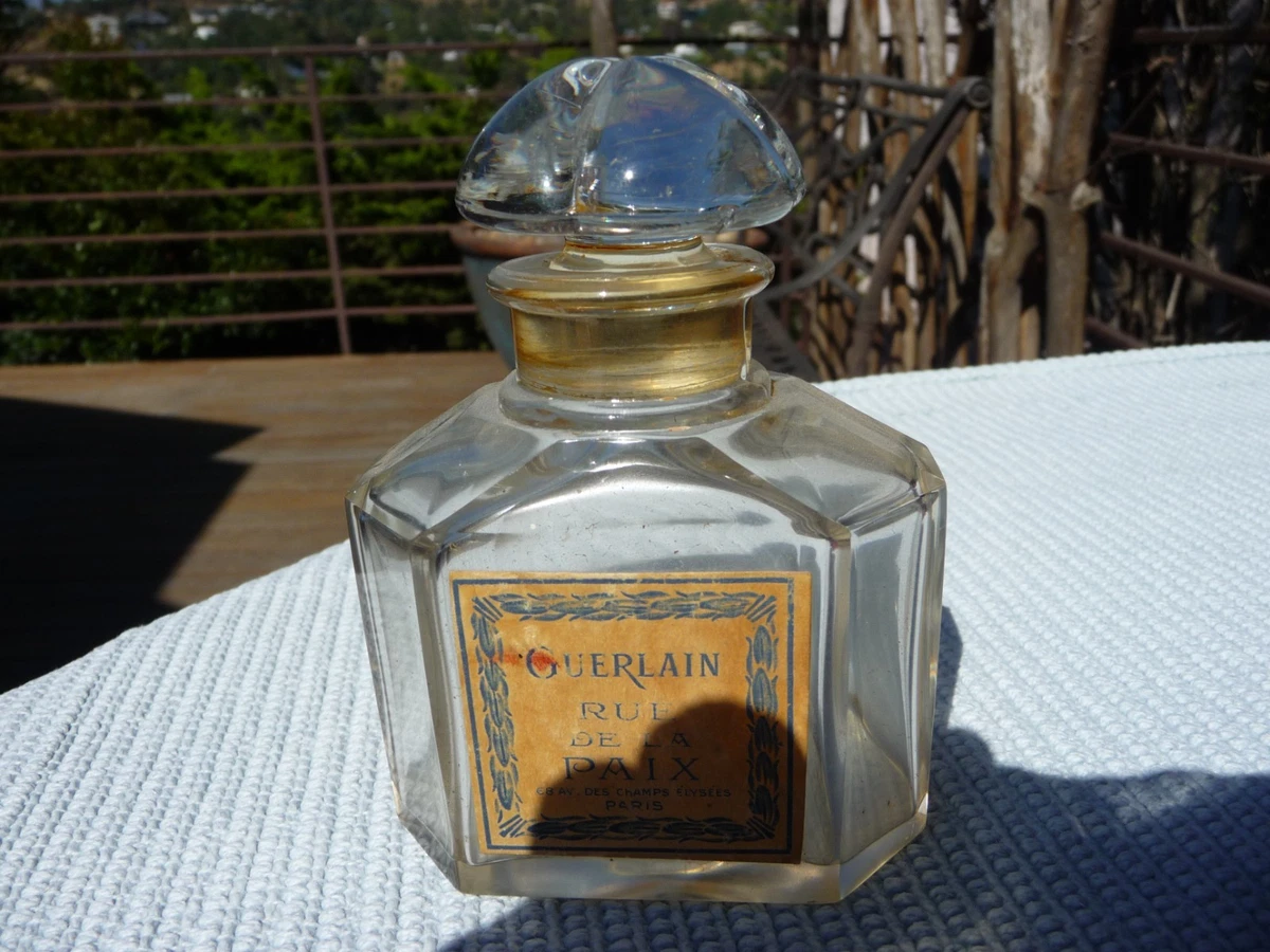 Vintage Guerlain In Collectible Decorative Glass & Crystal