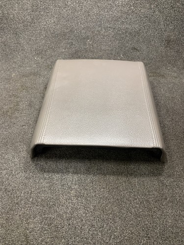 Ford Expedition 2007-2014 gris oscuro consola central cuero reposabrazos tapa cubierta OEM - Imagen 3 de 3