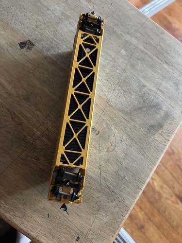 HO Scale Athearn 48' Trailer Train well car with 1 container - Picture 11 of 21