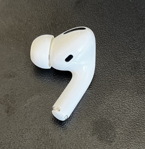 Apple AirPods Pro A2083 Right Earbud - 1st Gen - Working!