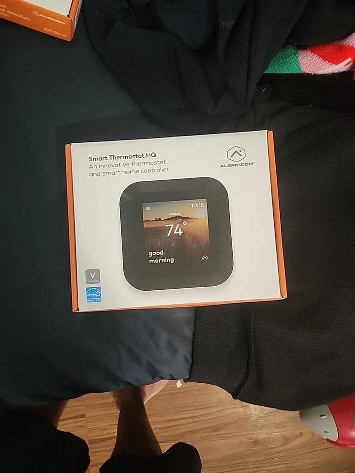 Alarm.com -Wave Smart Thermostat HD/ Water Sensor Black, Brand New still in box - Image 2 of 4