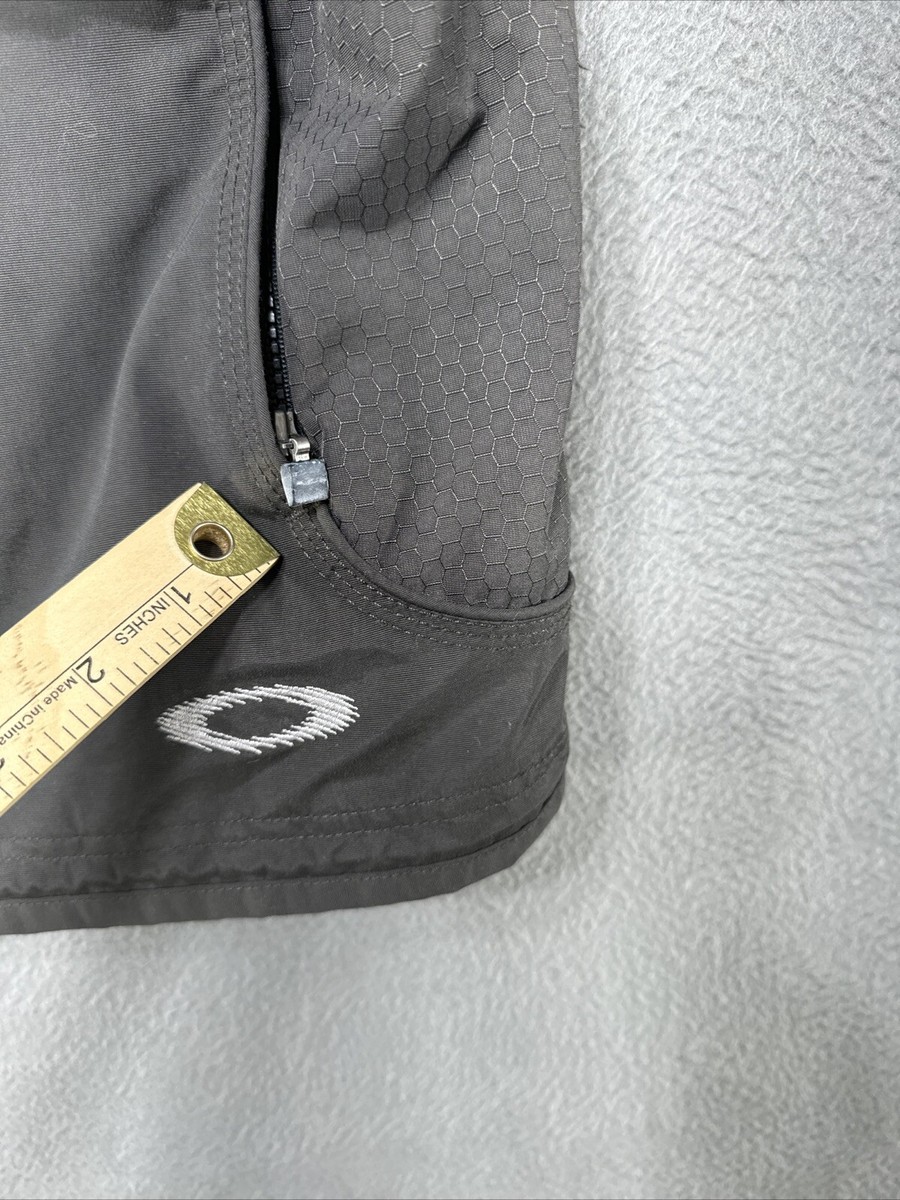 Vintage Oakley Software Jacket Mens Sz M Gray Center O Vintage Oakley Software Jacket Mens Sz M Gray Center O