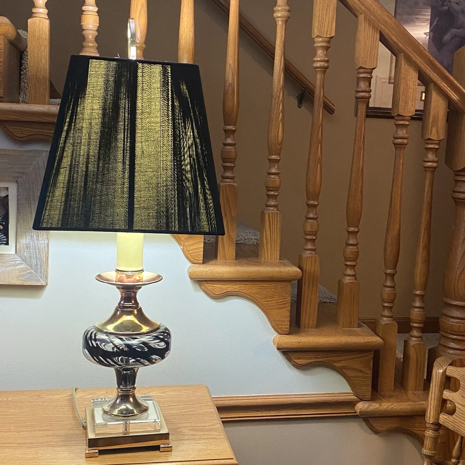 Uttermost Chrissy  26919 Table Blown Glass Porcelain Lamp Rectangule black Shade - Image 2 of 4