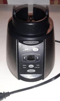 BLENDER OSTER model Z00 B029-72,with pulse,450w,18 speed,glass jar