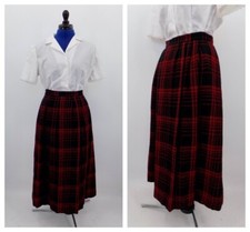 Vintage 1970s Does 1950s Black  Red Check/Plaid Wool A-Line Skirt W29