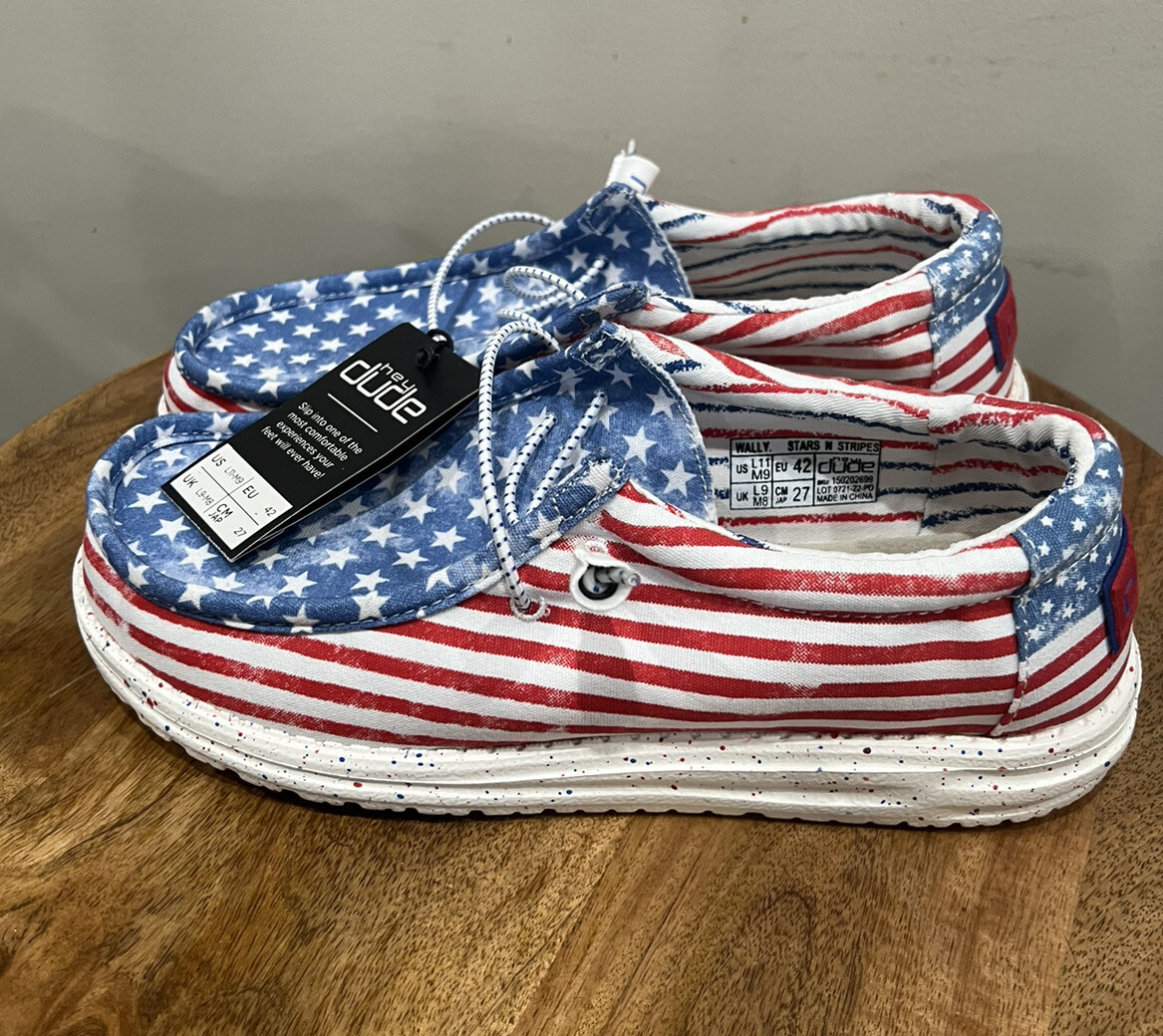 Hey Dude Wally Men's Shoes in Stars/Stripes Size 11