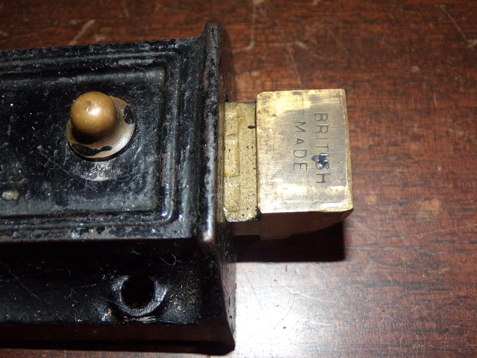 Mécanisme vérouillage de porte en fonte H et V - Photo 3/4