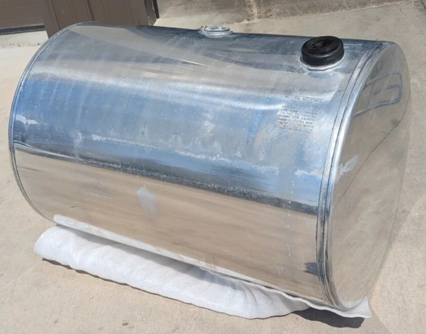 Par 3609589C94 588C94 International tanque de combustible diésel 26 X 36 pulgadas 80 gal. 8600 Foto 3 de 4