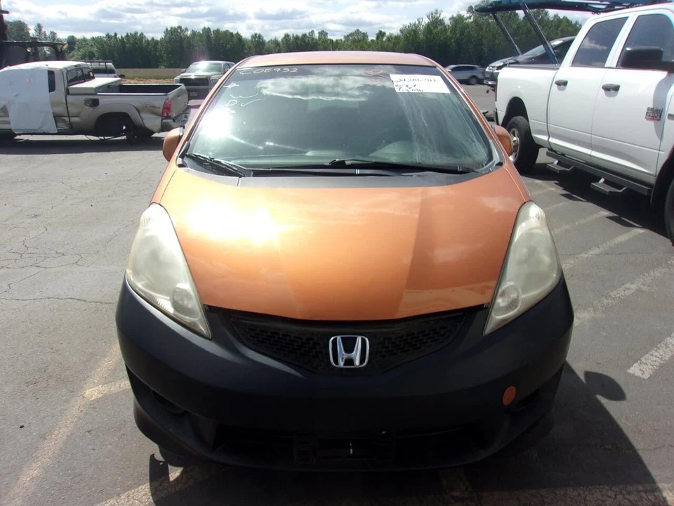 Medidor de flujo de aire de inyección de combustible usado se adapta a: Honda Fit Grade A 2011 Foto 2 de 4