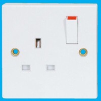 6X 1 Gang, Weiß Geschaltet 13A Einzel Netzkabel Uk 3 Pin Wand Netzbuchse Ausgang