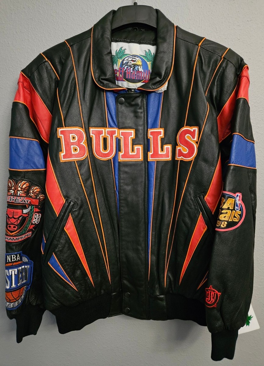 RARE Vintage Chicago Bulls Repeat 3-Peat Jeff Hamilton RARE Vintage Chicago Bulls Repeat 3-Peat Jeff Hamilton