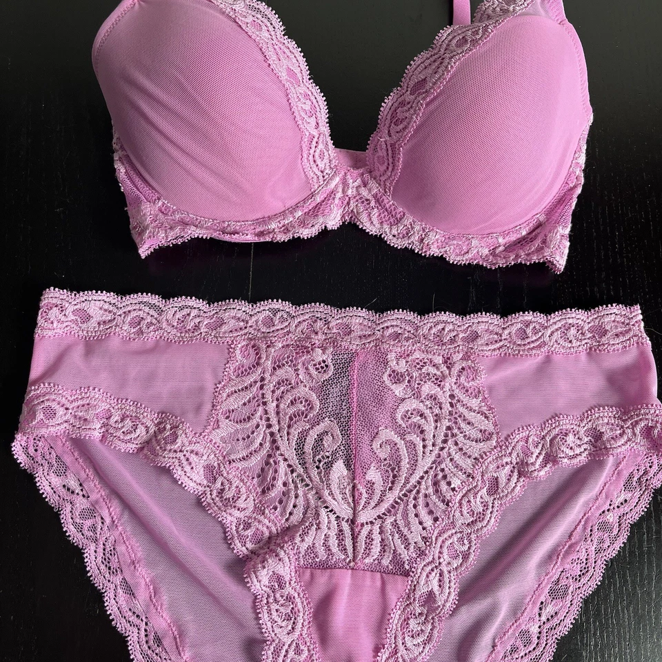 NUEVO CON ETIQUETAS CONJUNTO BRAGAS NATORI plumas con aros talla 32D y M cuarzo violeta 730023 Foto 3 de 4