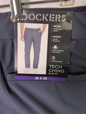 Dockers Pants Mens 36x32 Navy Slim Fit Straight Leg Tech Chino NWT