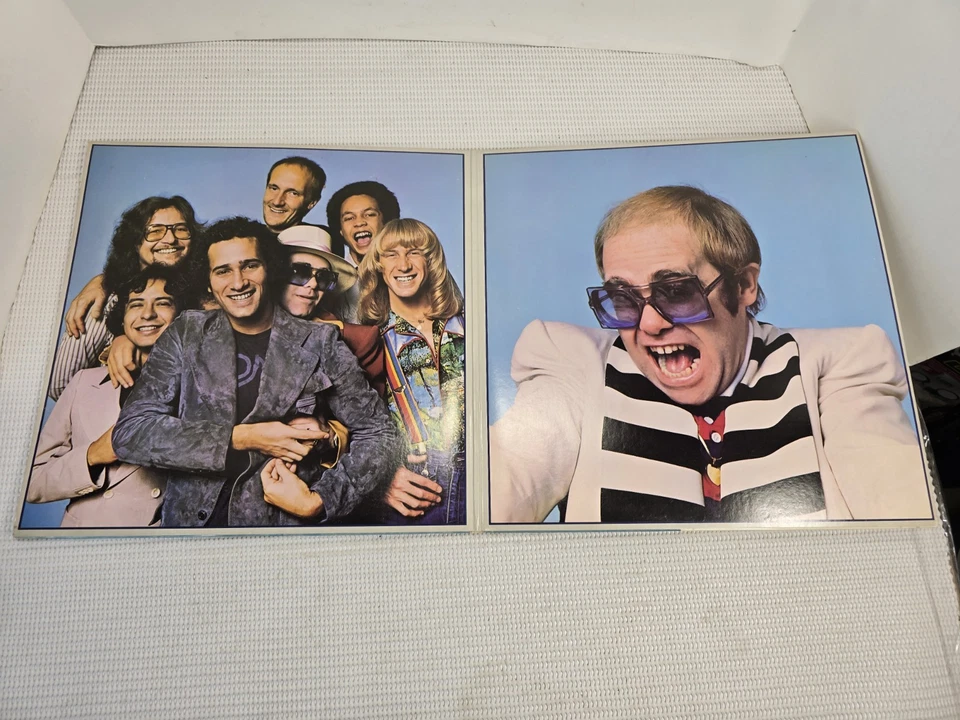 Elton John - Blue Moves - долгоиграющая пластинка SHM-2CD Papr Obi - Изображение 3 из 4