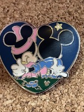 Disney WDW 2007 Hidden Mickey #3 Mickey and Minnie Pin 2