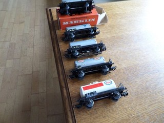 MARKLIN HO 5 wagons citerne ARAL BP ESSO.