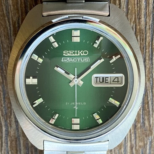 Vintage Green Faceted - 1974 Seiko 5 Actus 7019-7350 Auto Serviced - Seiko Band