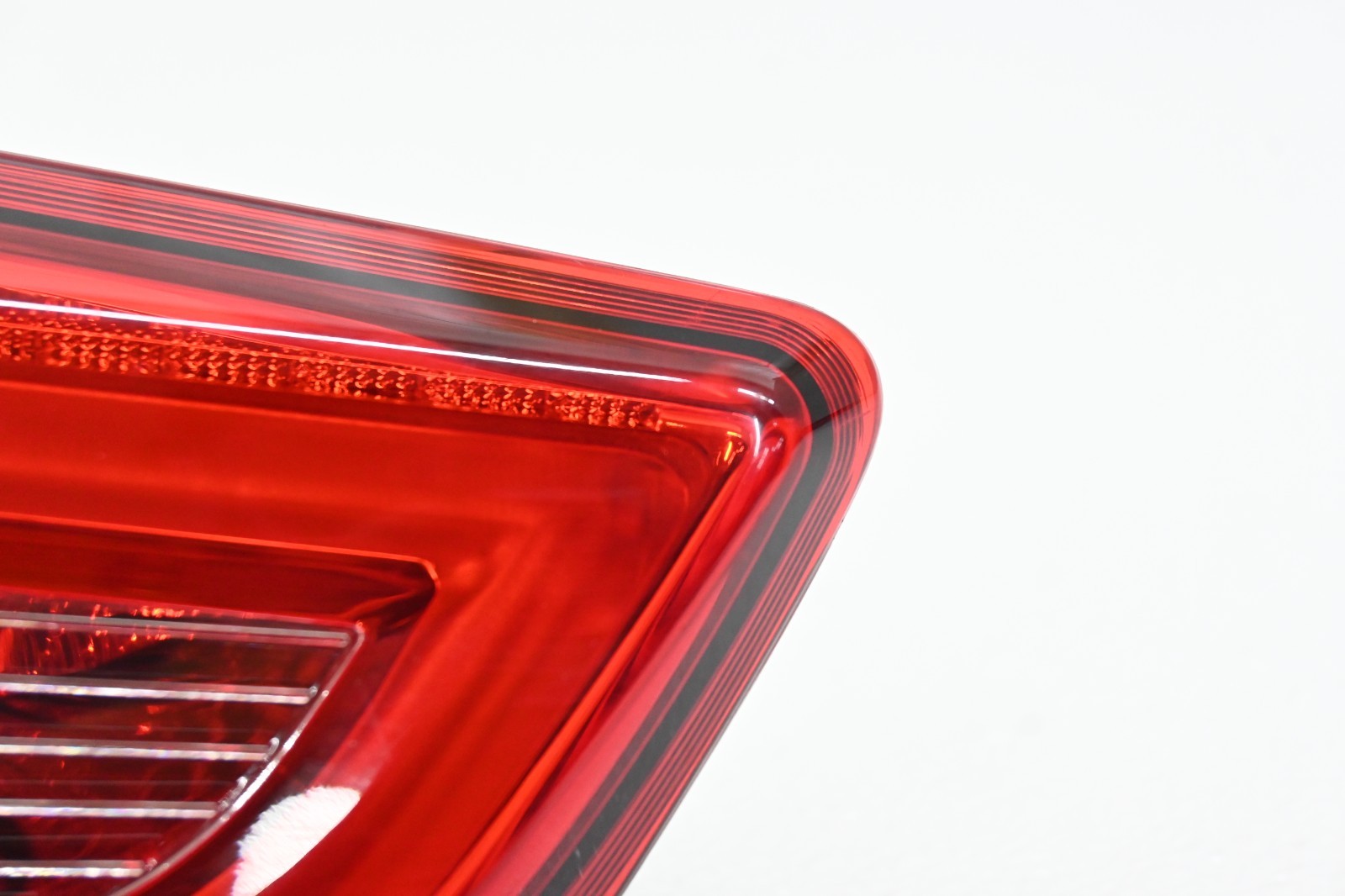 ⭐ 14-21 Maserati Ghibli Rear Left Inner Trunk Lid Taillight Light Lamp Oem