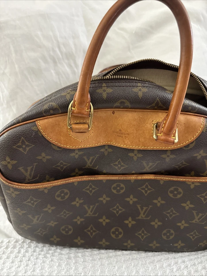 Louis VuittonMonogram Deauville. Estimated Retal + $1,000 - Image 2 of 4