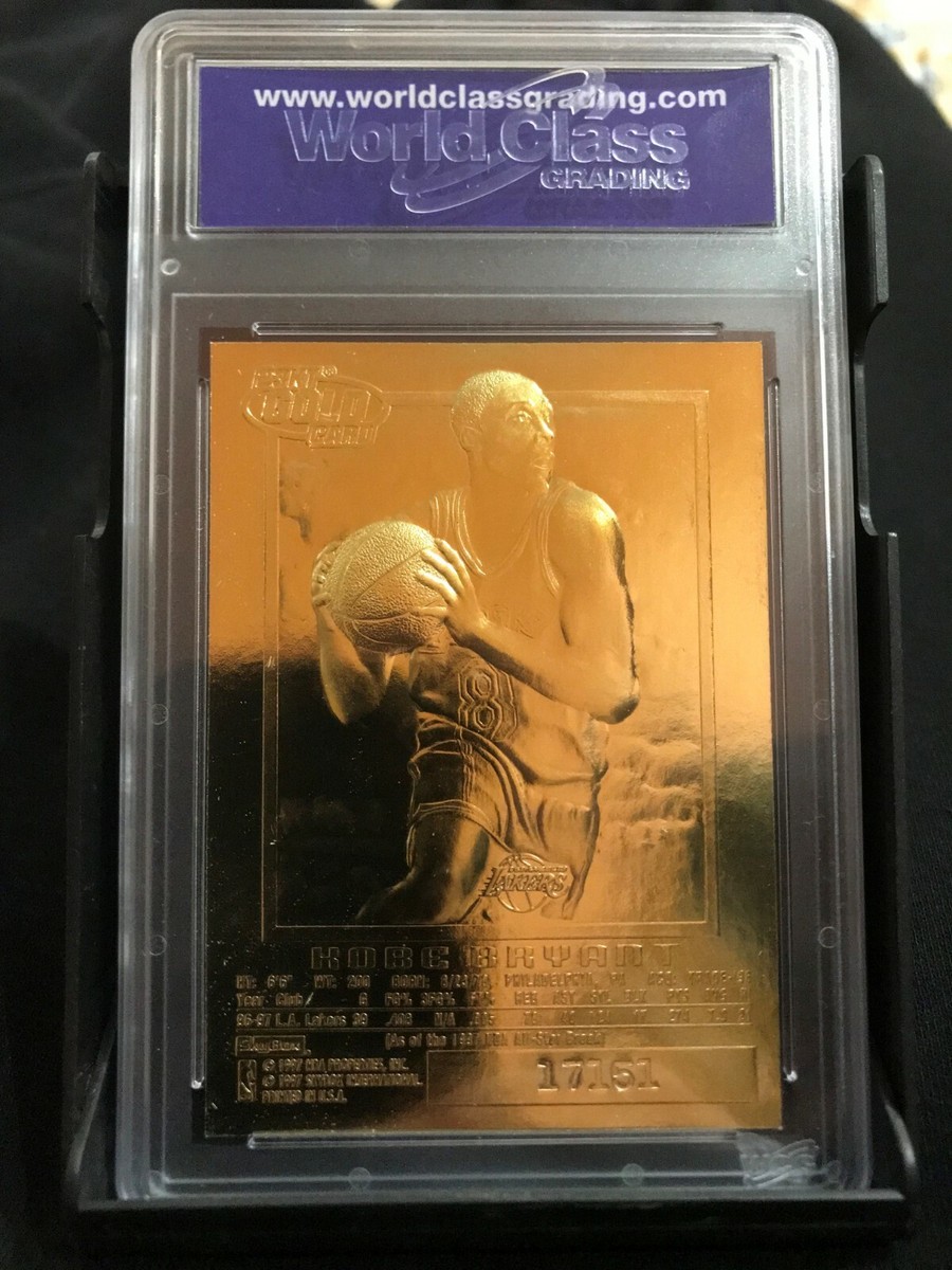 Kobe Bryant Lakers ゴールデンエディション レプリカ新品未使用 1/6 REAL MASTERPIECE NBA COLLECTION- KOBE BRYANT 242010