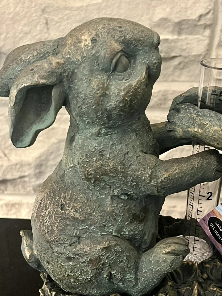 Moonrays~Bunny Solar Powered White LED Light, Rain Gauge Garden Accent Dusk/Dawn - Image 3 of 4