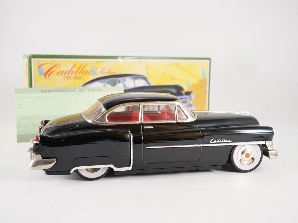 FIFTIES  JAPON CADILLAC Sedan type 1950 en tôle neuf 1/18 - Photo 2/4