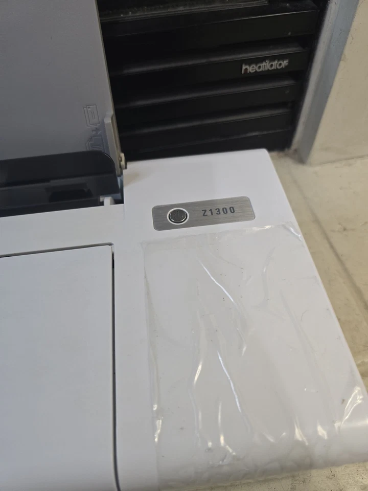 Lexmark Z1300m Color Printer InkJet USB 22 ppm Borderless Works Needs Ink - Image 2 of 4