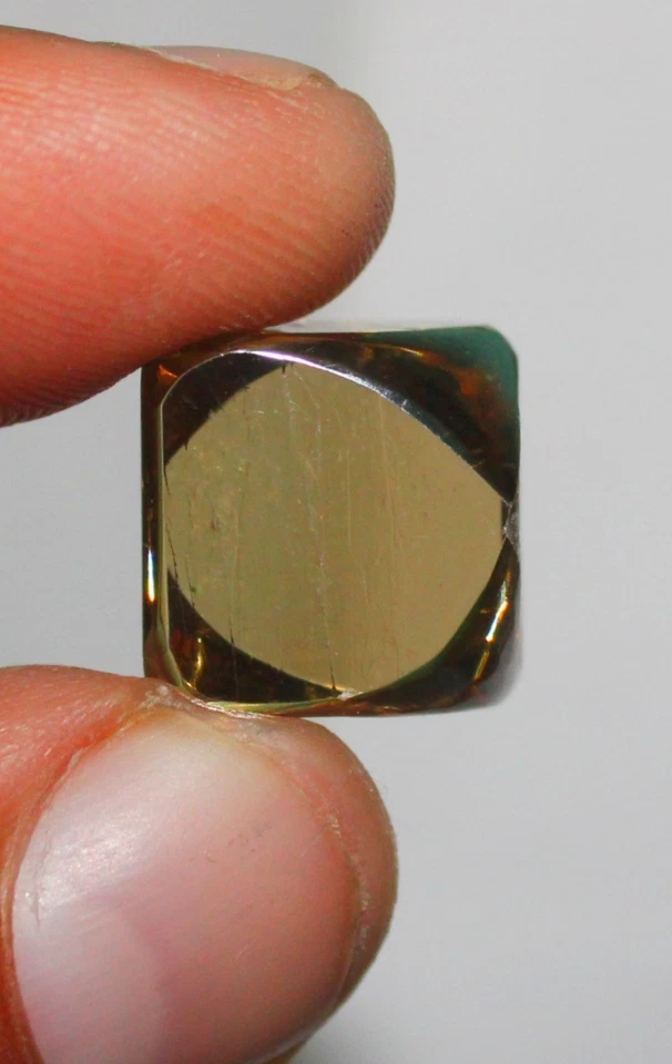 33.00 Ct Moissanite Raw VVS1 quality Golden color Large Moissanite Rough gemston - Image 3 of 3