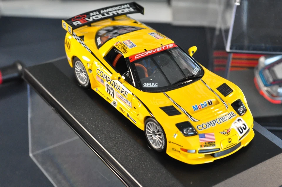 1/43 CHEVROLET CORVETTE C5R LE MANS 2004 - Immagine 2 di 3