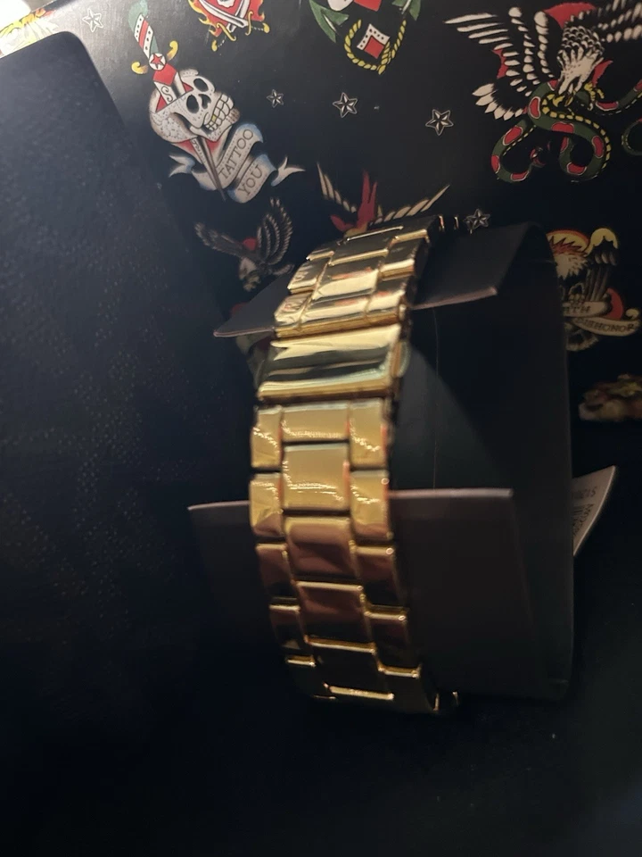 Relógio masculino Ed Hardy aço inoxidável tom dourado mostrador preto NOVO EM FOLHA mostrador quádruplo - Imagem 4 de 4