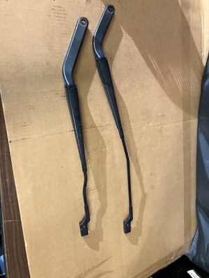 BMW E71 X6M PAIR WIPER ARMS 61619449962-963 R5S4 | eBay