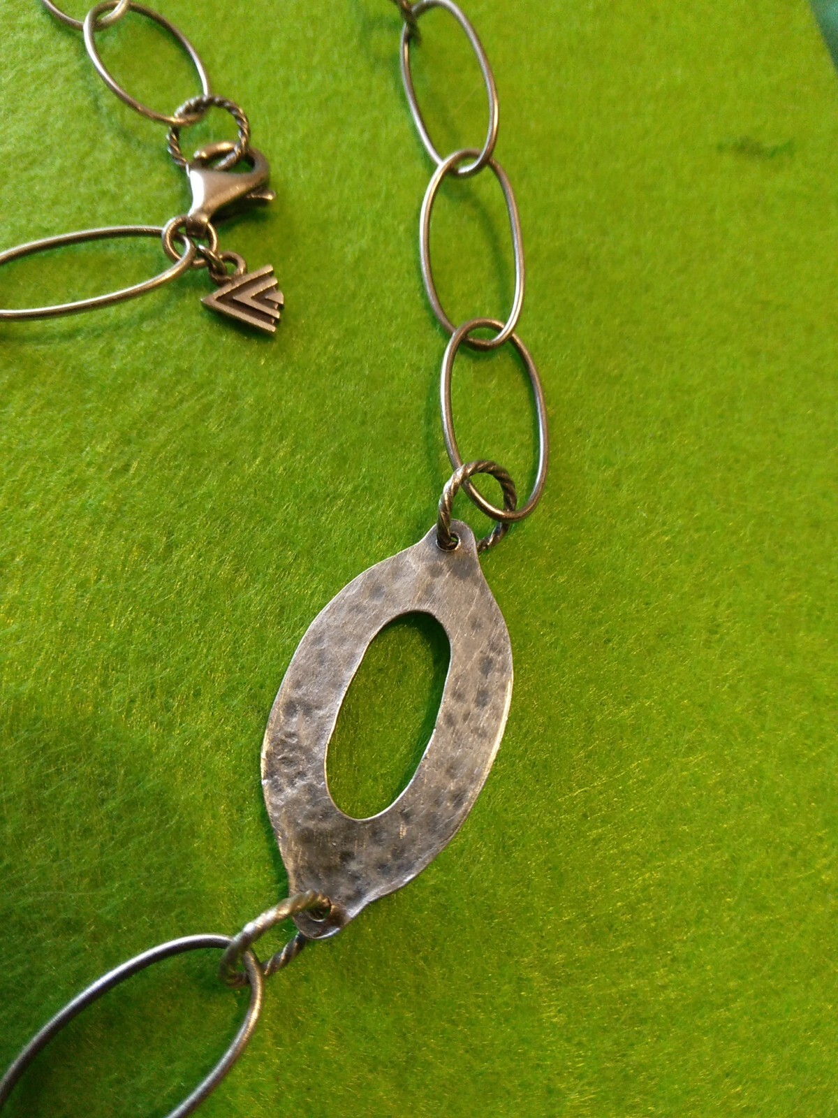 SILPADA Sterling Silver 925 Hammered Smooth Oval Op Gem silpada-sterling-silver-925-hammered-smooth-oval-op-gem