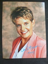 AMANDA BEARSE signed Autogramm signiert auf EINE SCHRECKLICH NETTE FAMILIE Foto