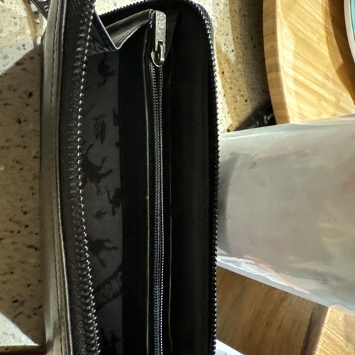 longchamp leather wallet - Picture 3 of 3