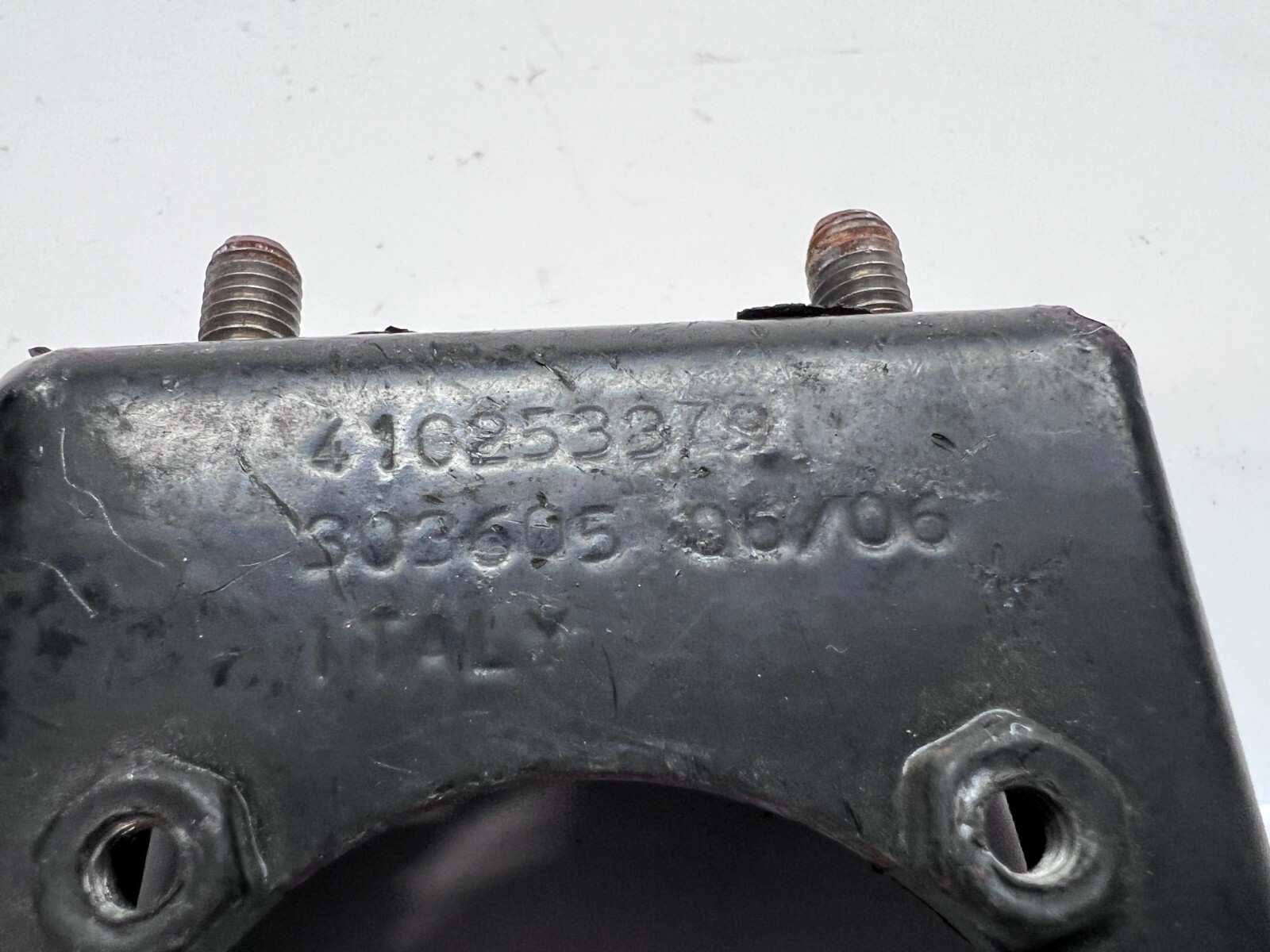 LAMBORGHINI MURCIELAGO COUPE EXHAUST SPRING SUPPORT OEM 410253379