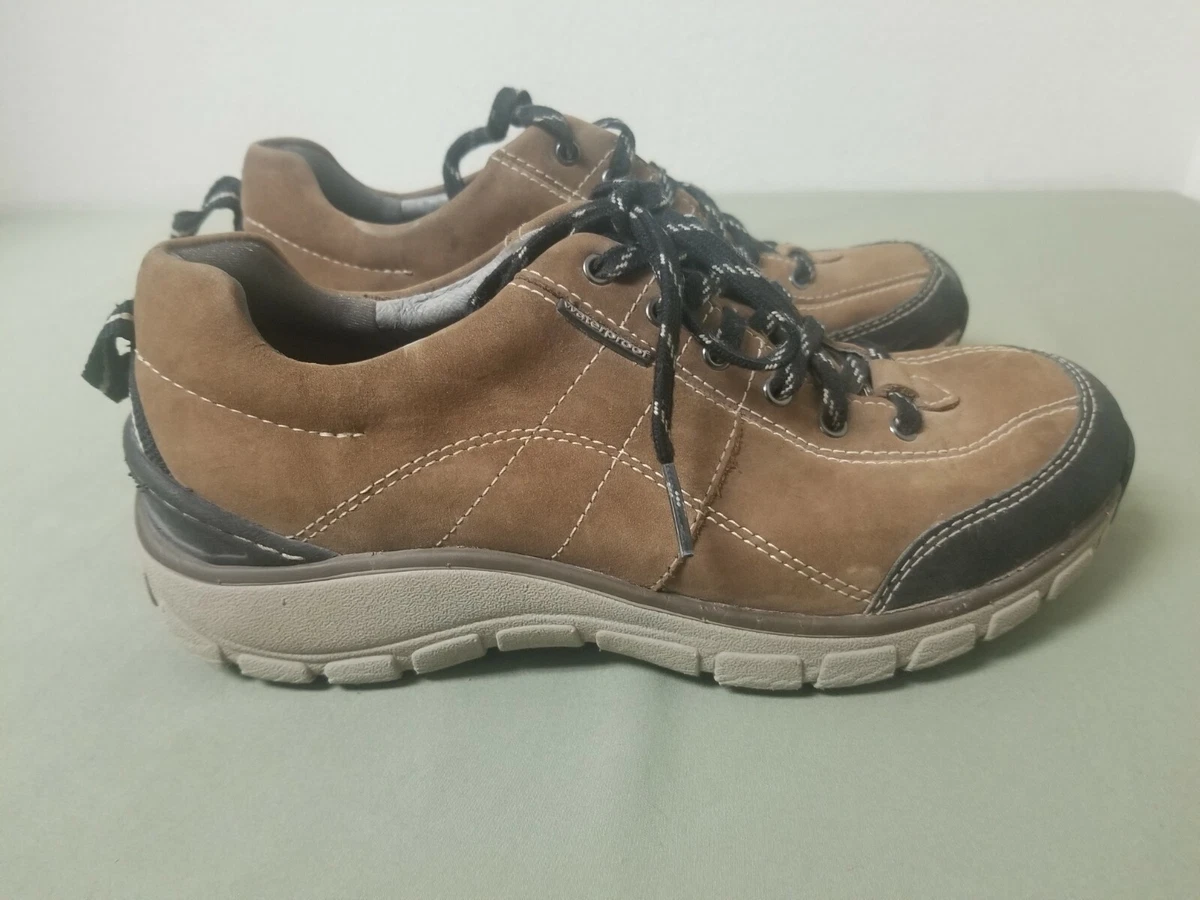 Clarks Wave Walk Leather Shoes. | eBay