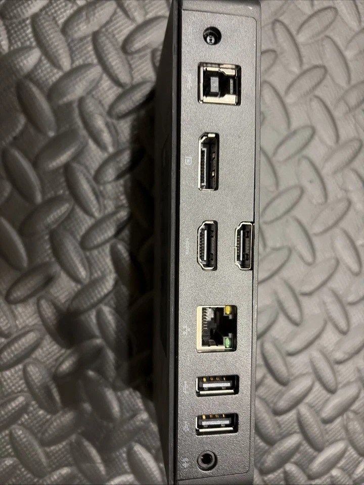 Dell USB 3.0 Ultra HD/4K Triple Display Docking Station 36M9K D1300 Dual Screen - Image 3 of 4