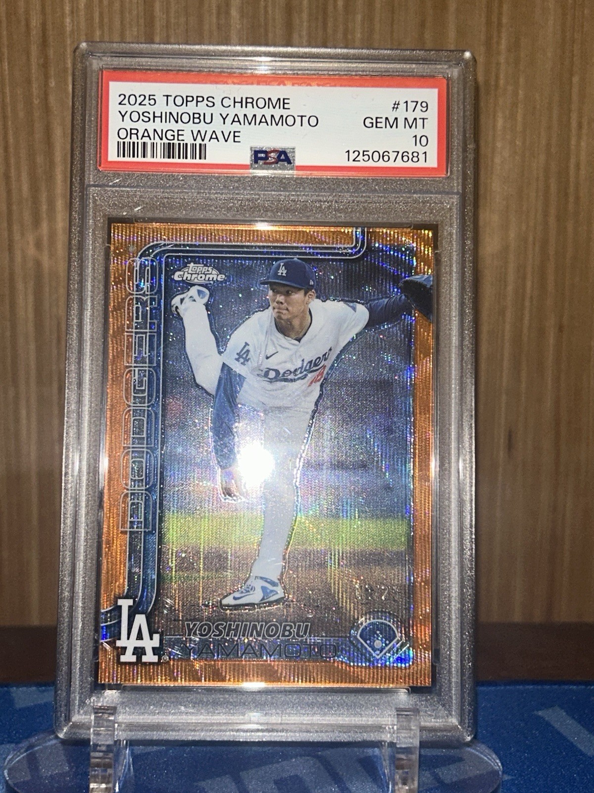 2025 Topps Chrome - Yoshinobu Yamamoto #179 Orange Wave Refractor /25 POP Of 2🔥