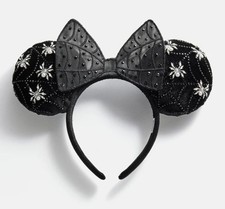 2026 Baublebar Disney Minnie Mouse Spider Web Halloween Ears Headband Nwts Rare 2026 Baublebar Disney Minnie Mouse Spider Web Halloween Ears Headband Nwts Rare